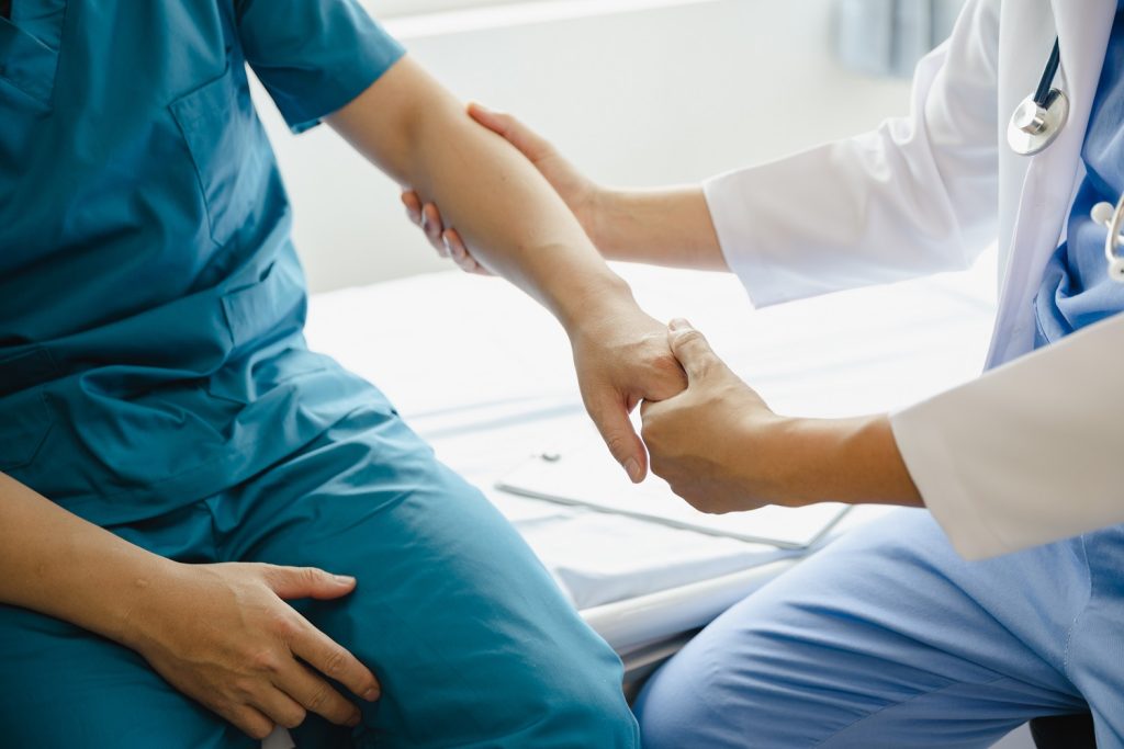  Fracture Clinic